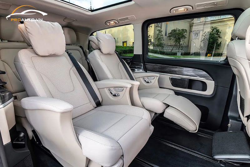 Bọc da cột A, B,C, D cho xe Mercedes V-Class