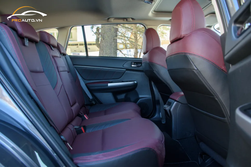 Bọc da đổi màu nội thất xe Subaru Levorg