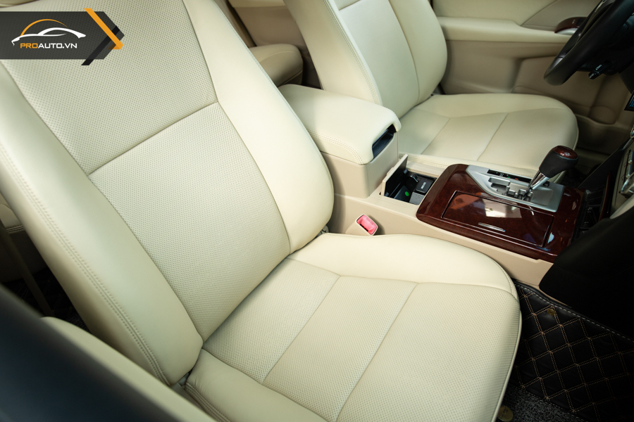 Bọc ghế da xe Camry theo nhu cầu