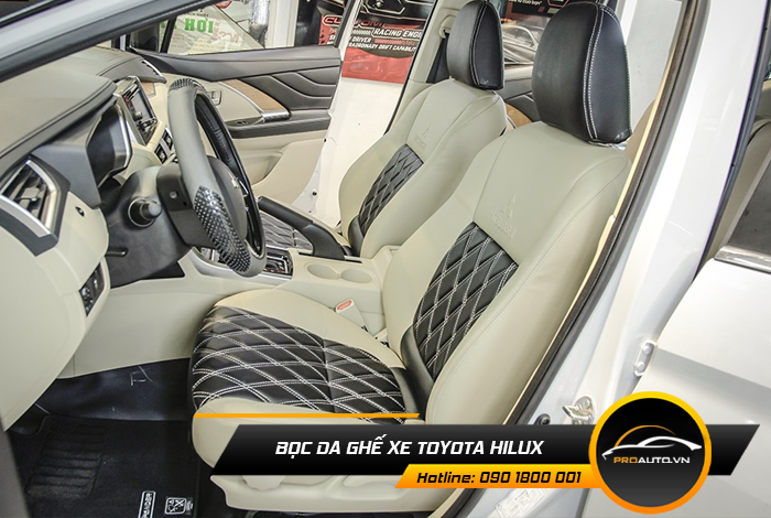 Bọc ghế da Toyota Hilux phối màu