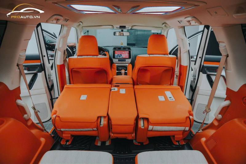 Bọc da lộn cột A, B, C, D xe Toyota Land Cruiser