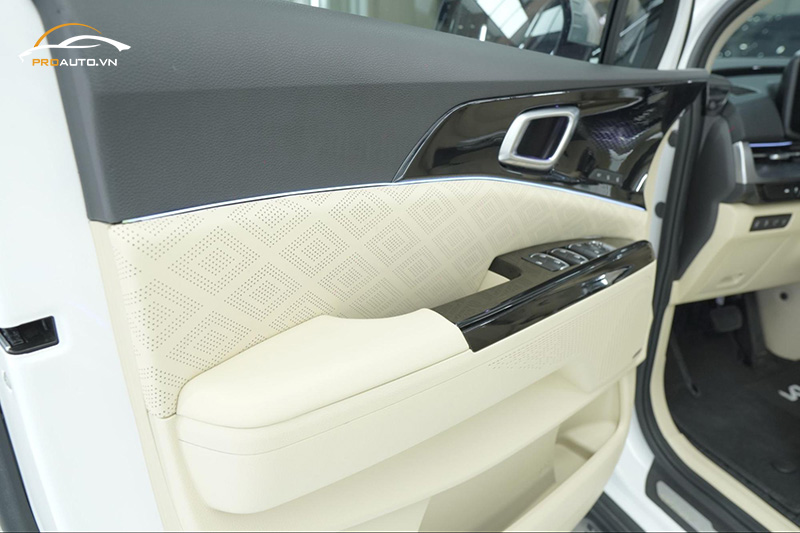 Bọc da nội thất cho xe Fortuner