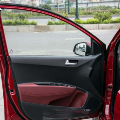 Bọc da tapi cửa xe Hyundai Grand i10