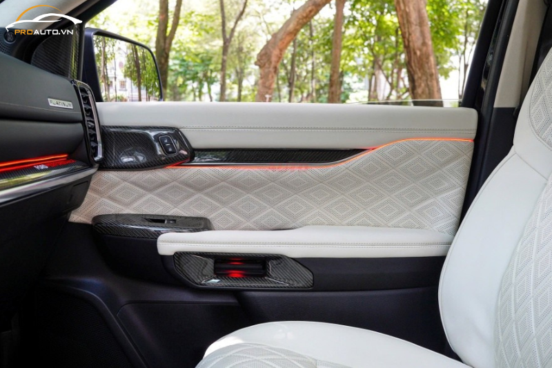 Bọc da tapi xe Ford Everest