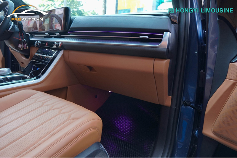 Bọc da taplo xe Hyundai Custin