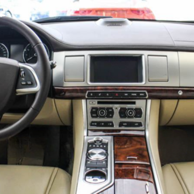 Bọc da taplo xe Jaguar XF