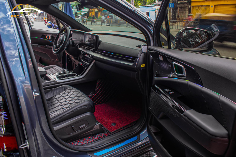 Bọc da taplo xe Kia Rondo