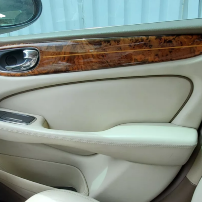 Bọc da tappi cửa xe Jaguar XJ