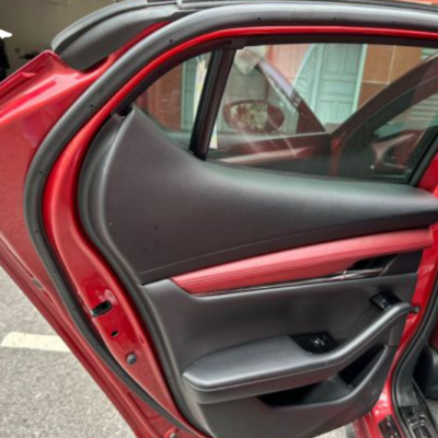 Bọc da tappi cửa xe Mazda 3