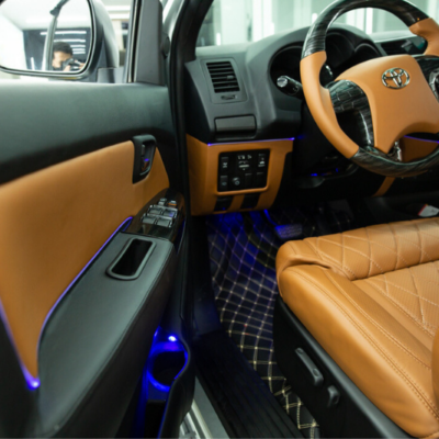 Bọc da tappi cửa xe Toyota Fortuner