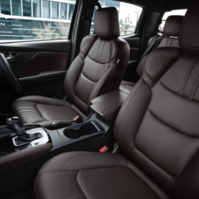 Bọc da thân con ngựa xe Mazda BT-50