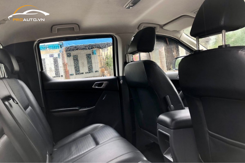 Bọc da trần xe Mazda BT-50