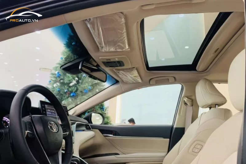 Bọc da trần xe Toyota Camry