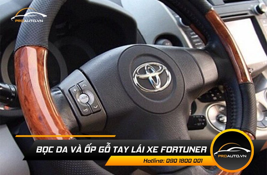 Bọc da và ốp gỗ tay lái