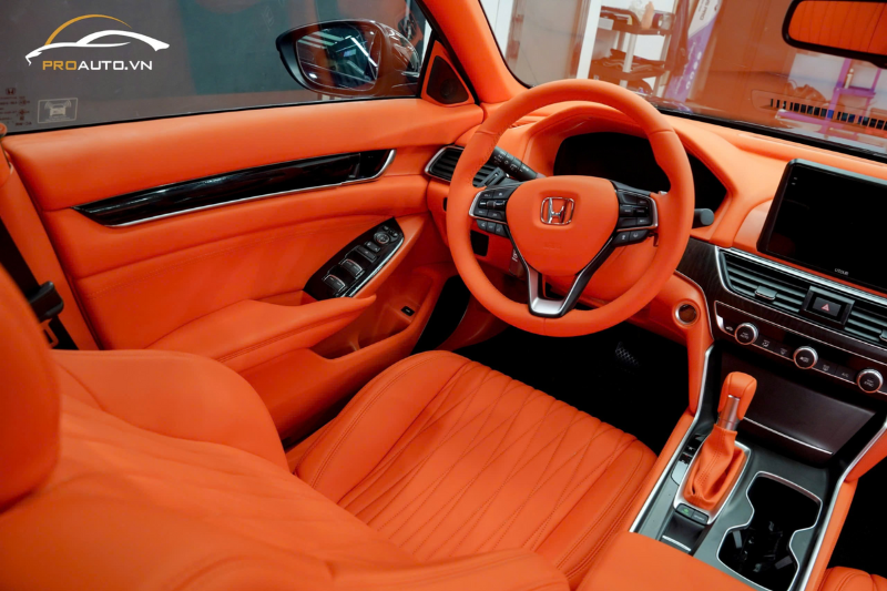 Bọc da vô lăng và nắp kèn xe Honda Accord màu cam Hermes