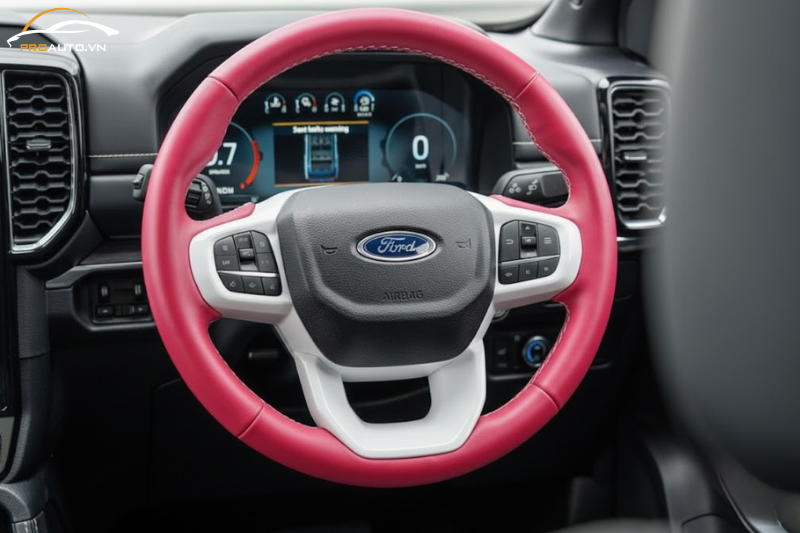 Bọc da vô lăng xe Ford Everest