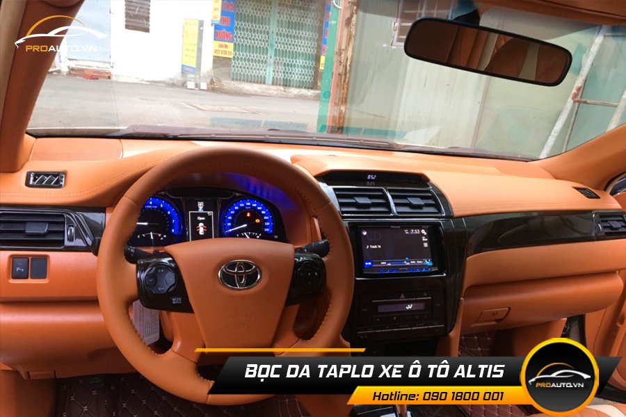 Bọc da taplo và tay lái xe Altis