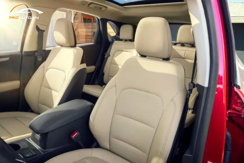 Bọc ghế da xe Ford Escape