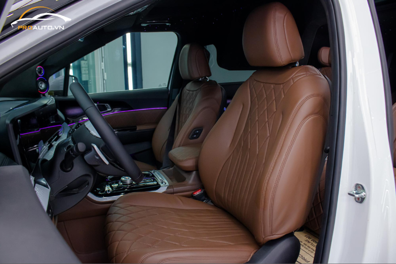 Bọc ghế da xe Kia Rondo