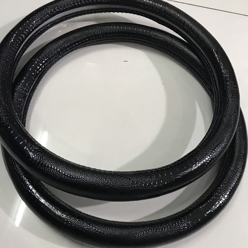 Chất liệu da bò cao cấp