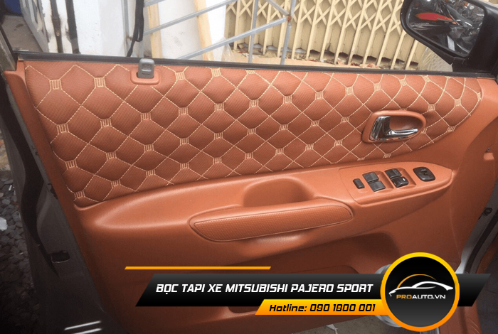 Bọc da tapi cửa Mitsubishi Pajero Sport