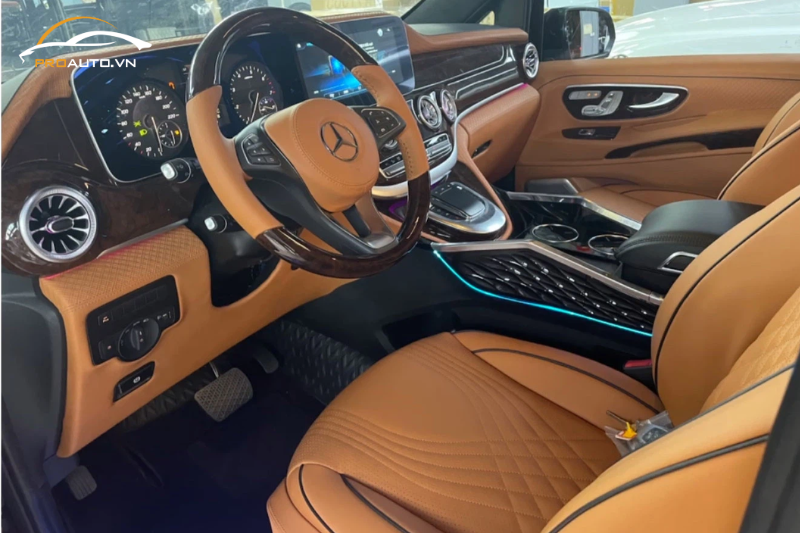 Bọc vô lăng xe Mercedes V-Class