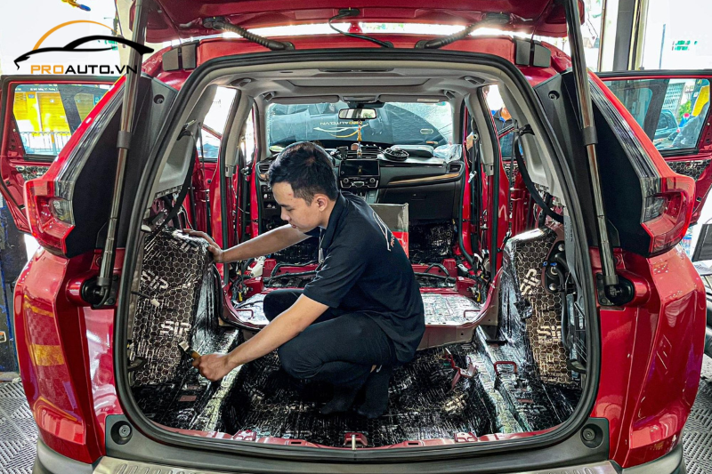 Cách âm chống ồn cho xe hơi 