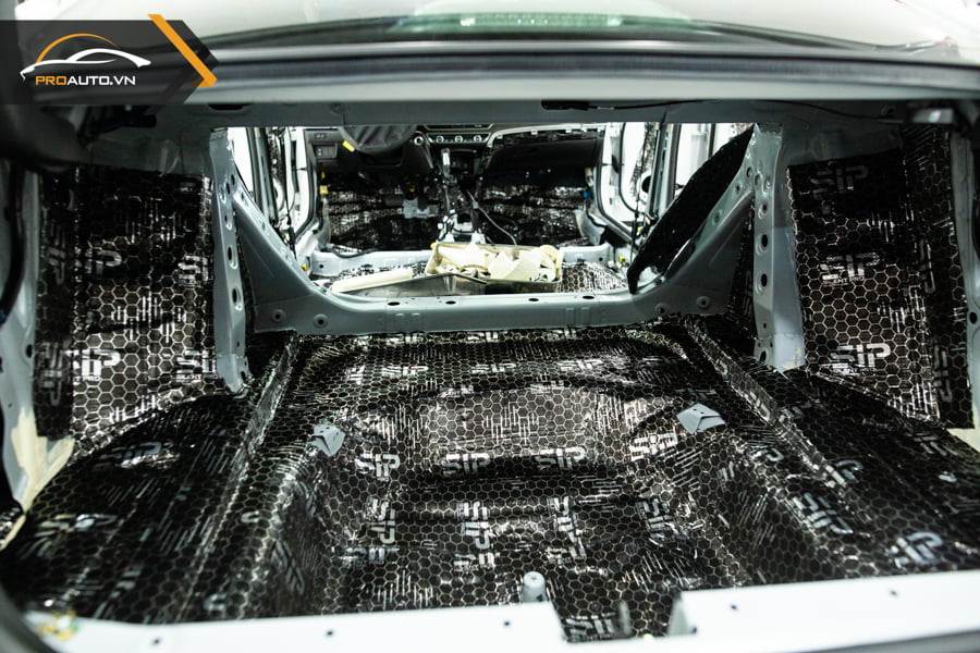 Cách âm sàn xe Honda Accord