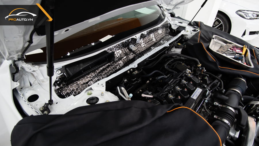 Cách âm khoang máy Honda Accord
