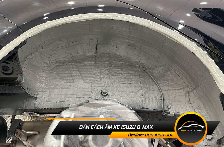 Xịt phủ hốc bánh cách âm chống ồn xe Isuzu D-Max