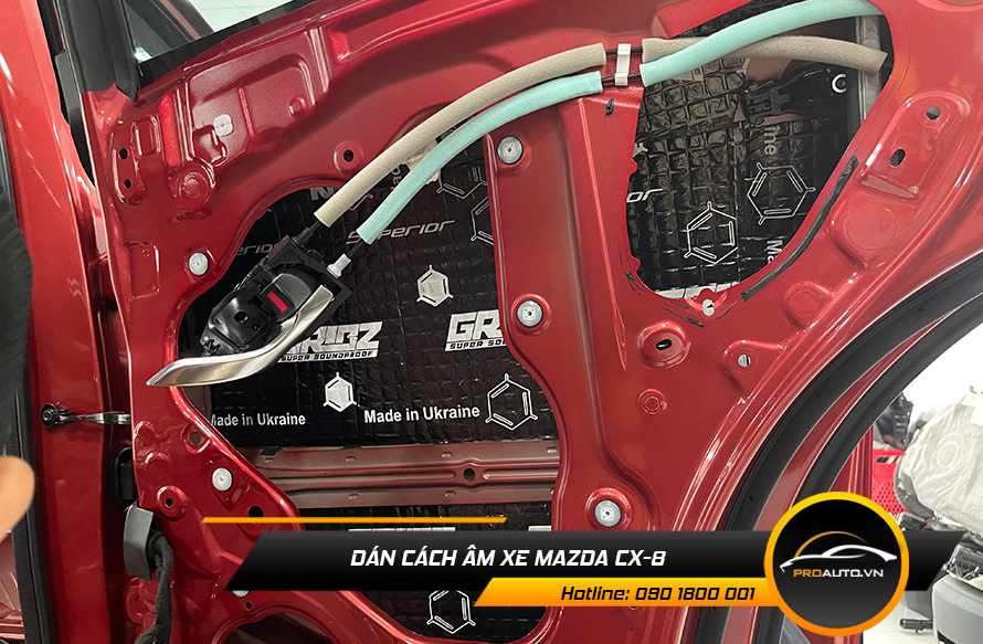 Cách âm chống ồn xe Mazda CX8 vị trí cửa