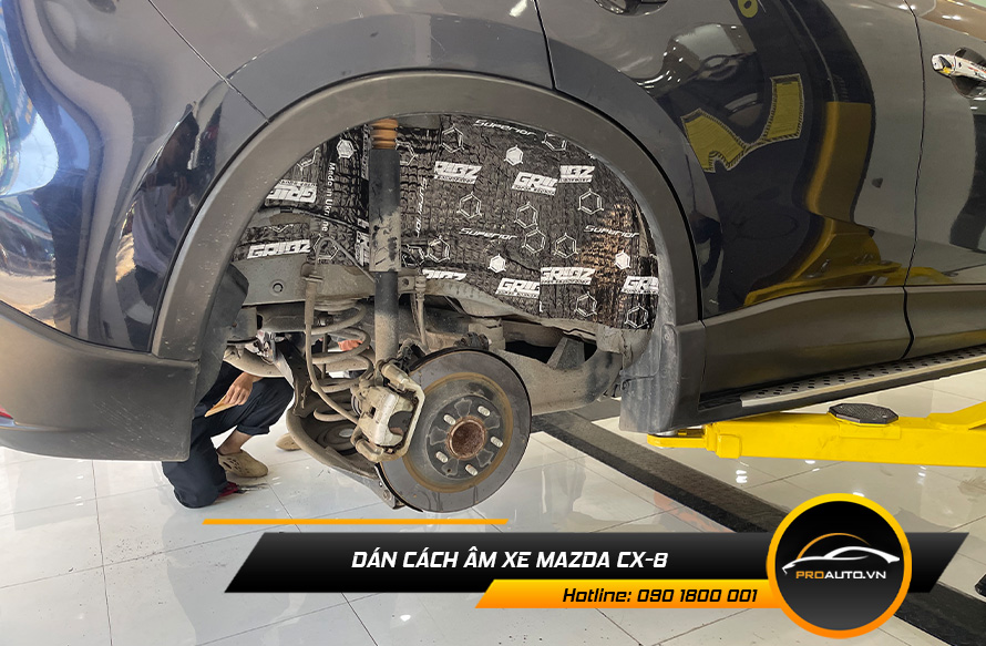 Cách âm hốc bánh xe Mazda CX8
