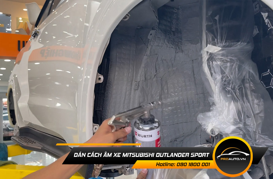 Xịt phủ hốc bánh cách âm chống ồn Outlander Sport