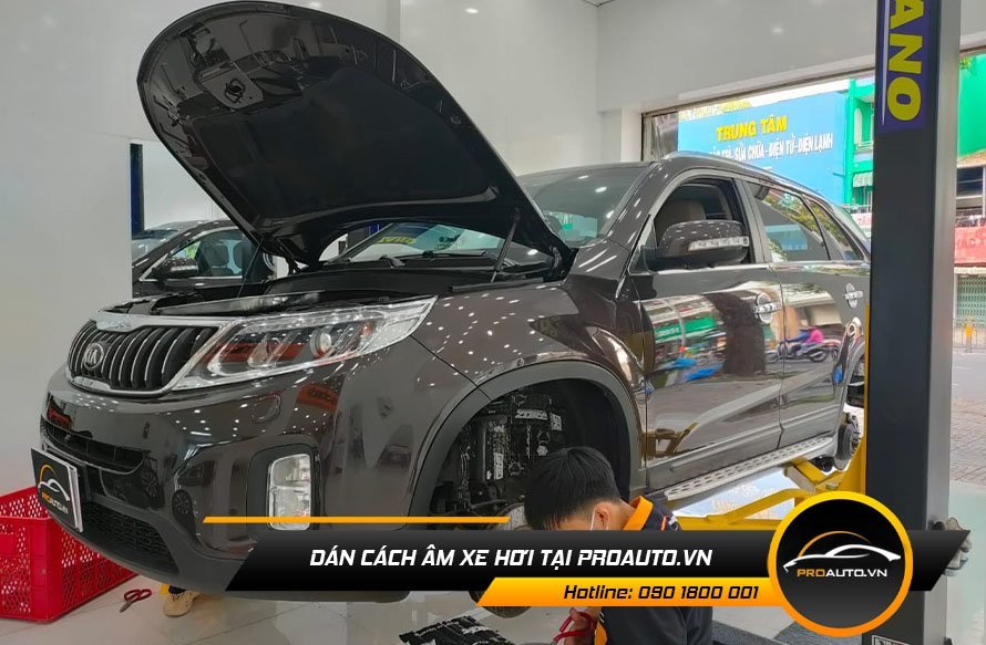 Dán cách âm xe hơi tại Proauto.vn