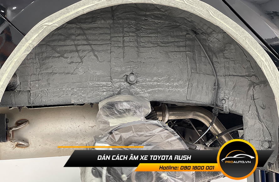 Xịt phủ hốc bánh cách âm chống ồn xe Toyota Rush
