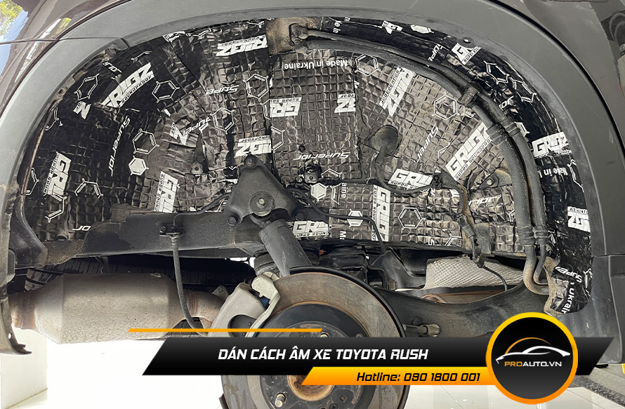Cách âm hốc bánh xe Toyota Rush