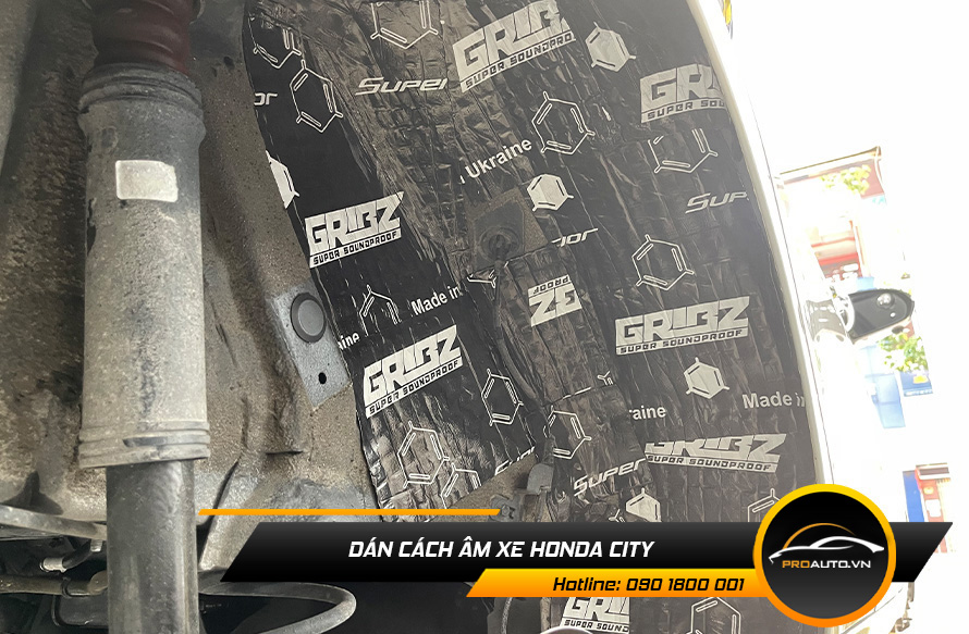 Cách âm chống ồn xe Honda City vị trí hốc bánh