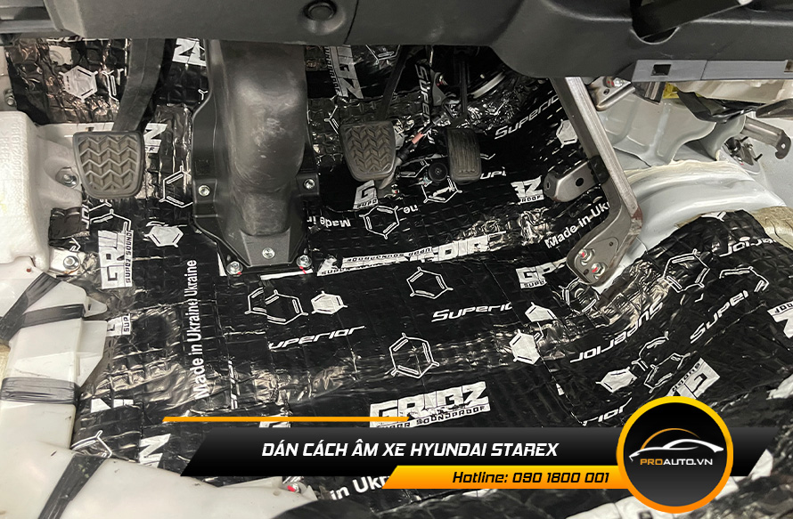 Cách âm chống ồn xe Hyundai Starex vị trí sàn xe