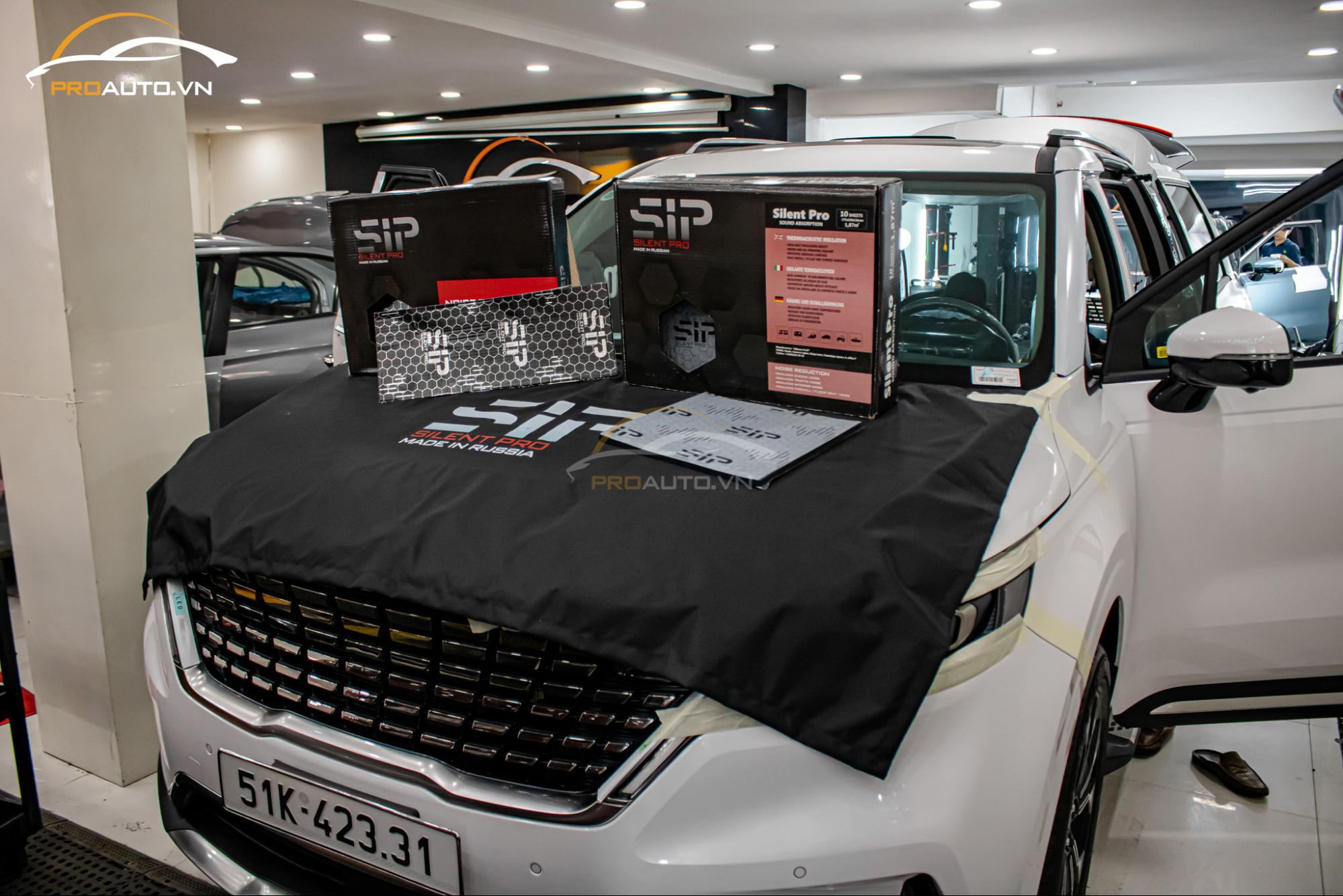 Cách âm chống ồn xe Kia Carnival: Bảng giá 2024