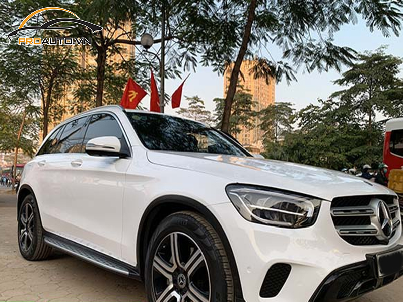 Wrap đổi màu xe Mercedes GLC200