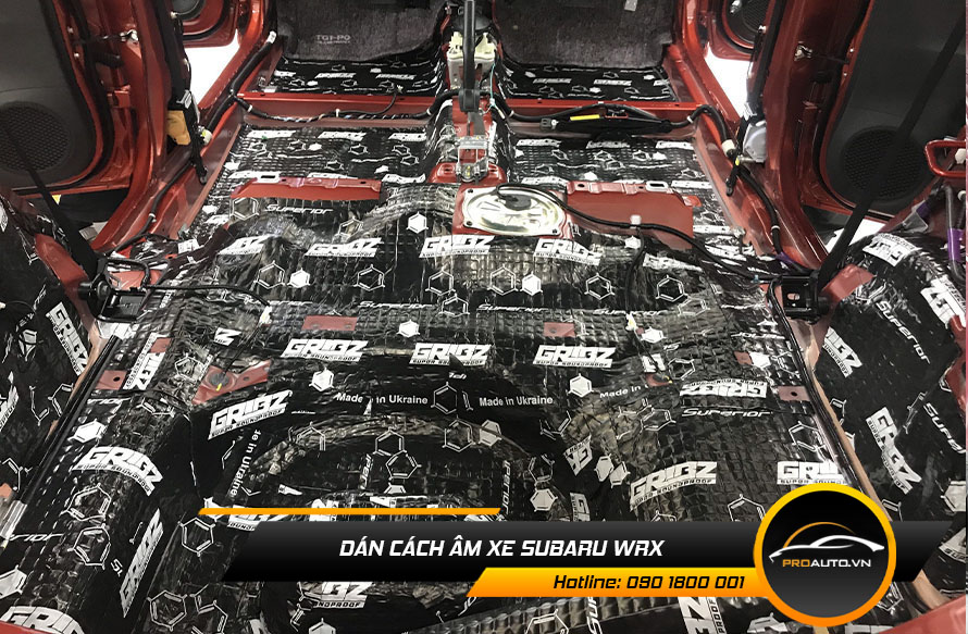 Cách âm chống ồn xe Subaru WRX vị trí sàn xe