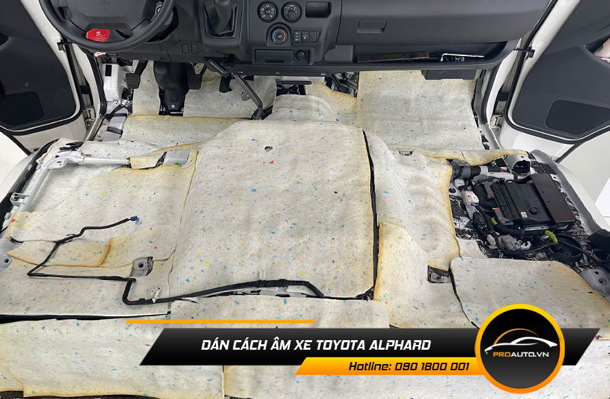 Tiêu âm chống ù xe Toyota Alphard vị trí sàn xe