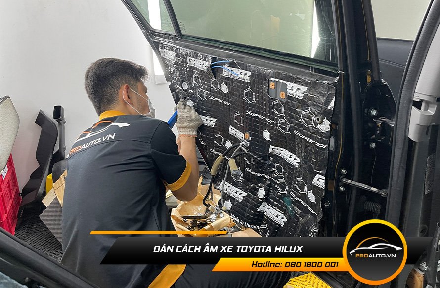 Cách âm chống ồn Toyota Hilux vị trí cửa