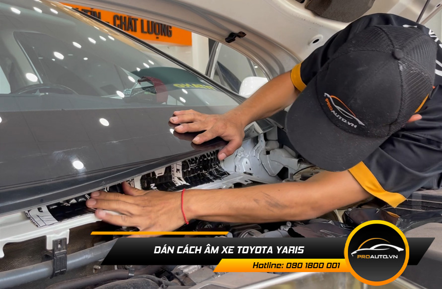 Cách âm chống ồn xe Toyota Yaris vị trí khoang máy