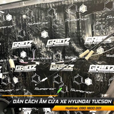 cach am cua xe hyundai tucson 1