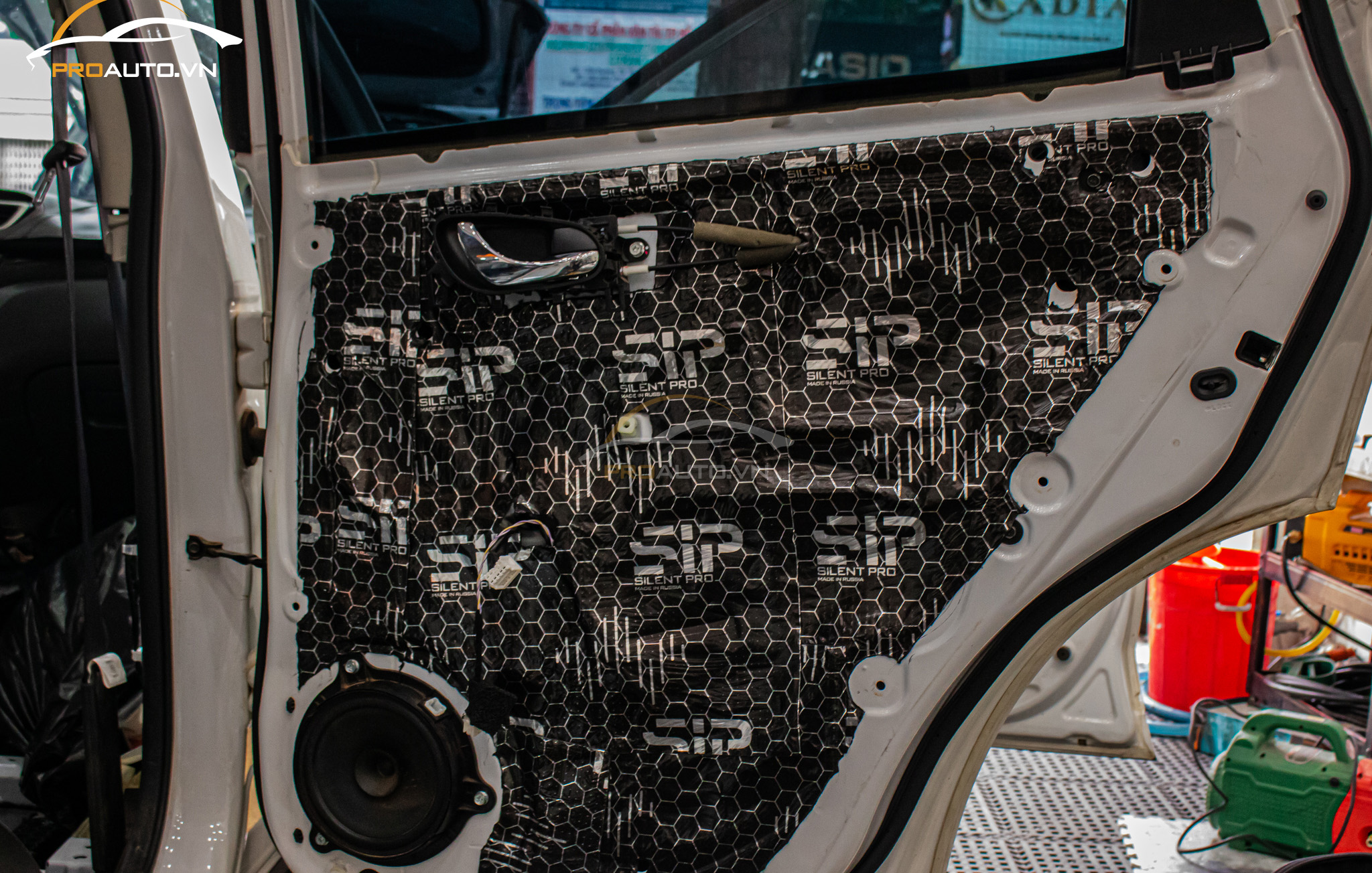 Cách âm chống ồn xe Nissan X-Trail mang lại nhiều tiện ích