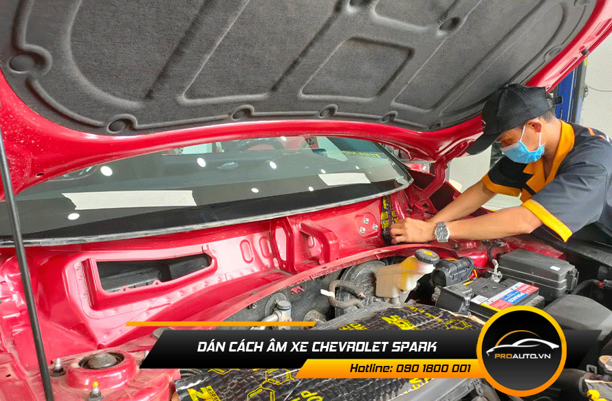 Cách âm vị trí hốc bánh xe Chevrolet Spank