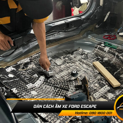 cach am xe Ford Escape 6 1