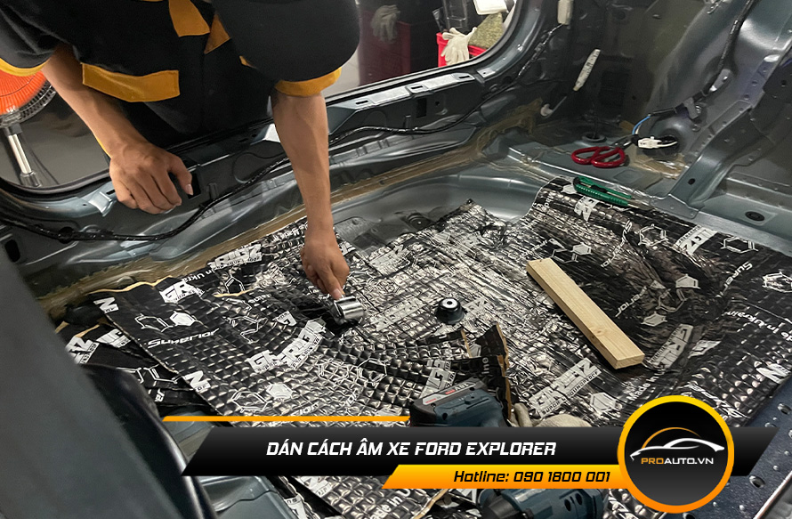 Cách âm xe Ford Explorer là giải pháp nâng cáo hiệu quả chống ồn tốt nhất cho xe