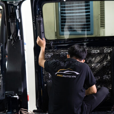 cach am xe Mercedes Benz V Class 1 1